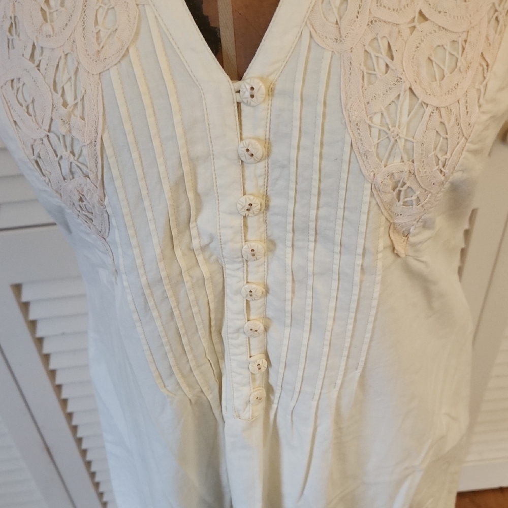 The Territory Ahead Cream Midi Dress with V-Neck and Airy Cotton Fabric - Picture 4 of 13